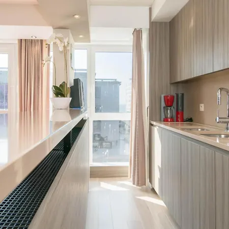 Pretty With Balcony *